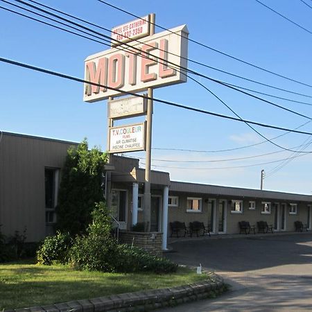 Motel Sainte Catherine ภายนอก รูปภาพ