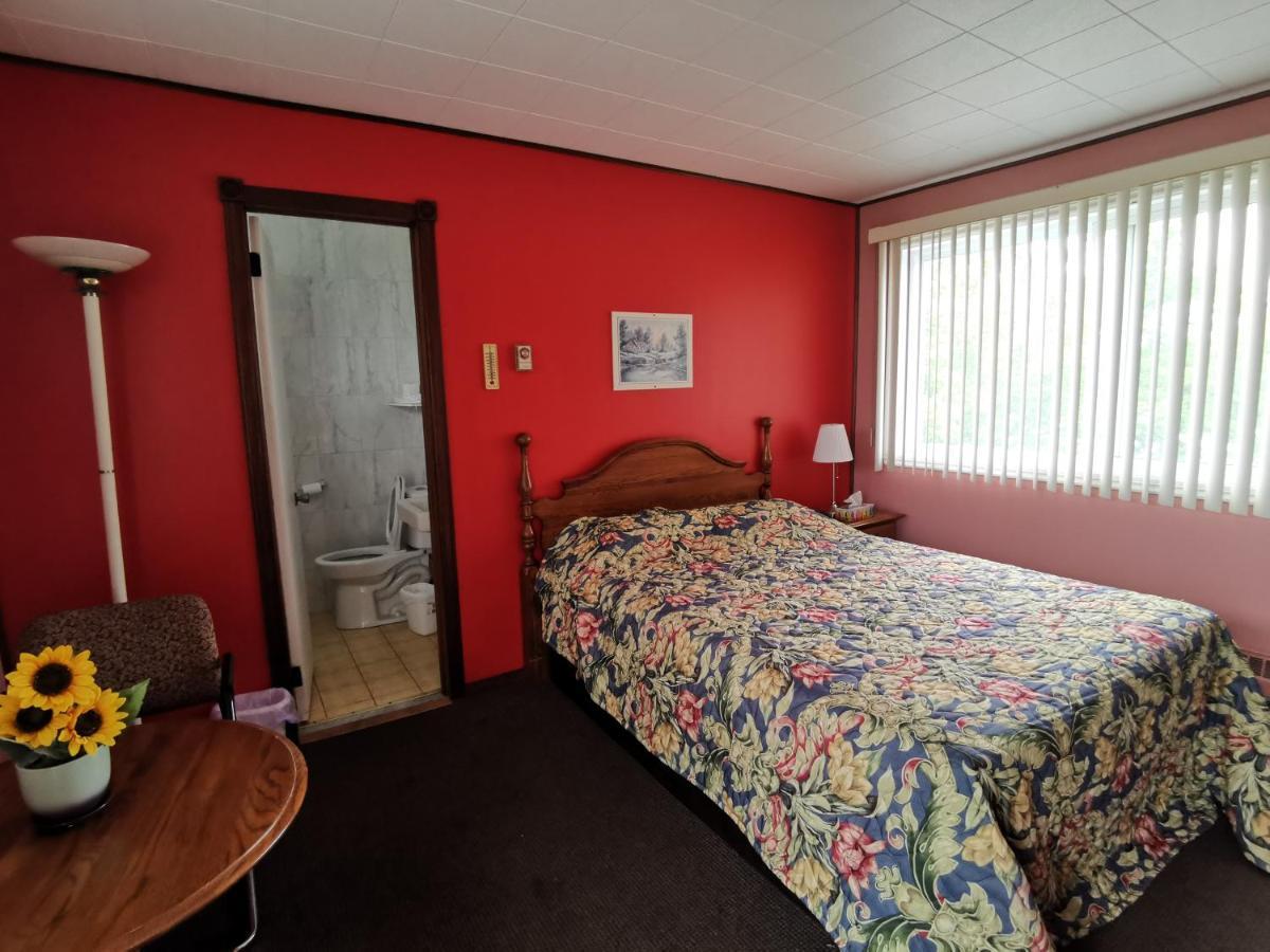 Motel Sainte Catherine ภายนอก รูปภาพ