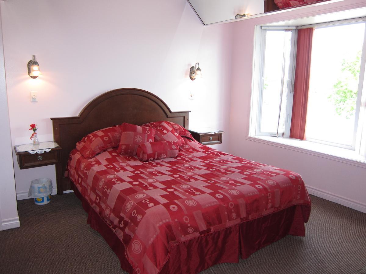 Motel Sainte Catherine ห้อง รูปภาพ